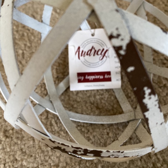 Metal Orbit White Large - Picture 3 of 4